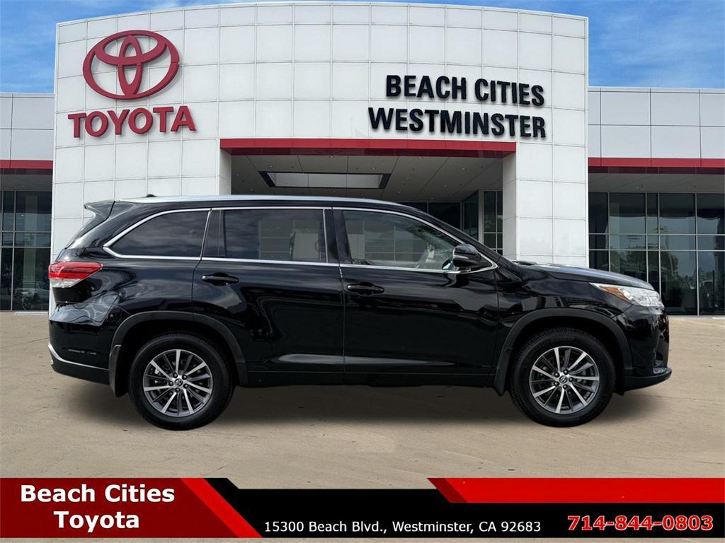 used 2017 Toyota Highlander car, priced at $20,420