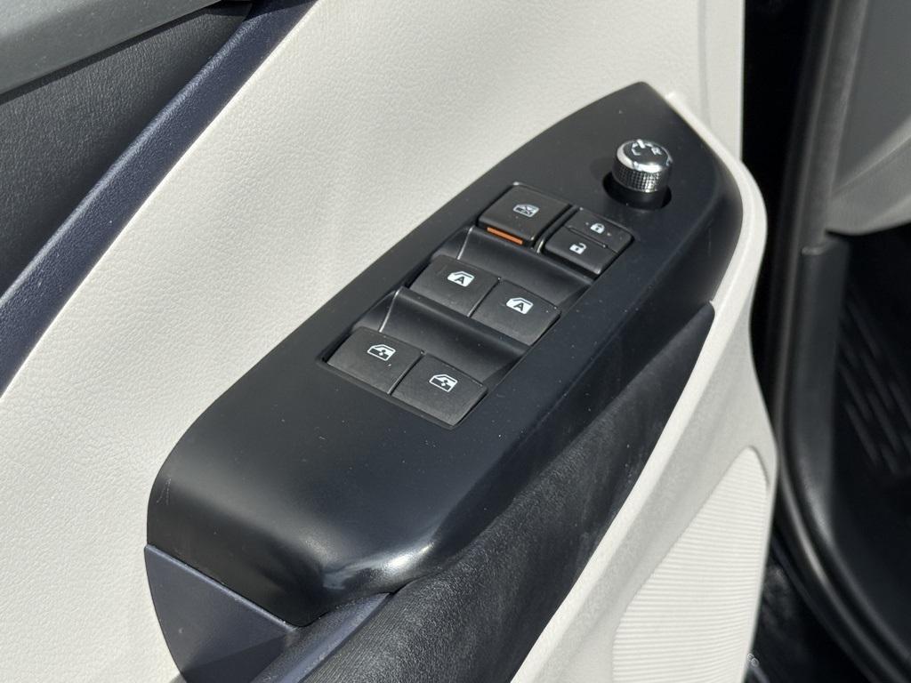 used 2017 Toyota Highlander car, priced at $20,420