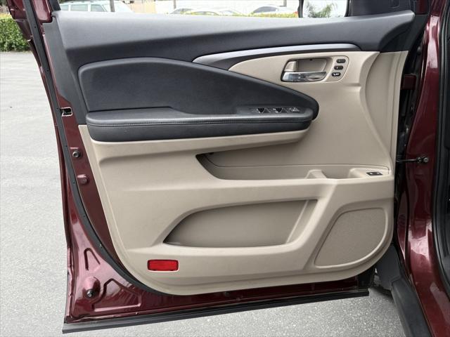 used 2022 Honda Pilot car, priced at $29,698
