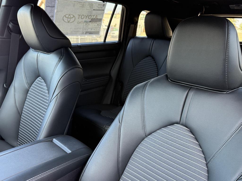 new 2026 Toyota Highlander car, priced at $51,873