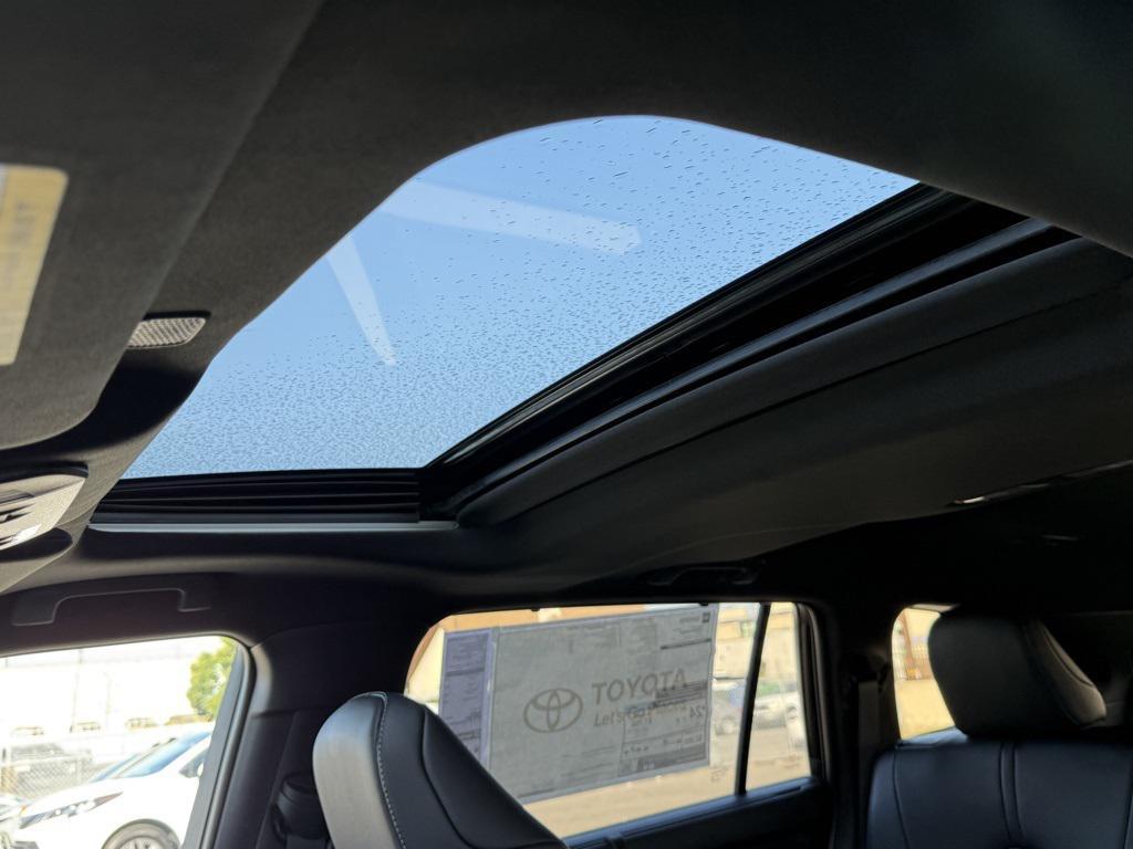 new 2026 Toyota Highlander car, priced at $51,873