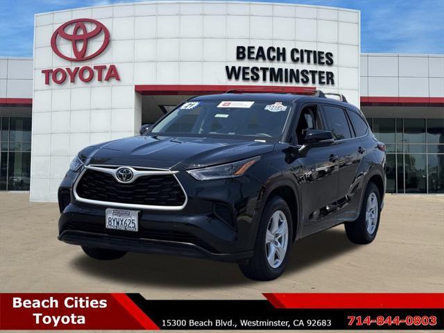 used 2021 Toyota Highlander car, priced at $31,676