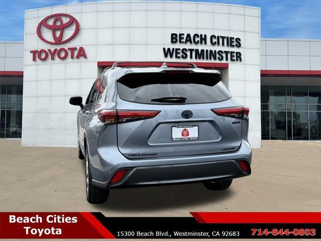 used 2023 Toyota Highlander Hybrid car, priced at $47,777