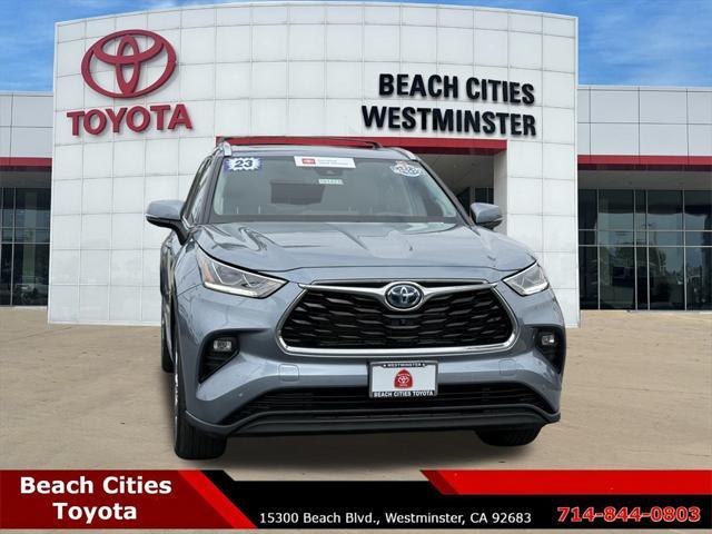 used 2023 Toyota Highlander Hybrid car, priced at $47,777