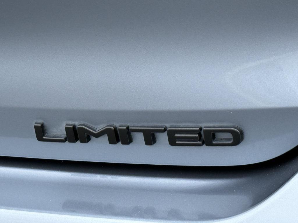 used 2023 Toyota Highlander Hybrid car, priced at $44,452