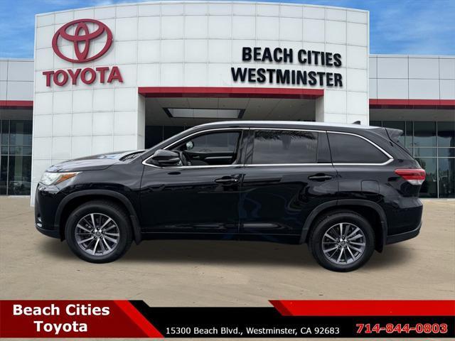 used 2017 Toyota Highlander car, priced at $22,944