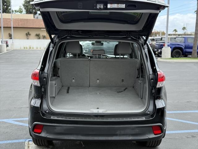 used 2017 Toyota Highlander car, priced at $22,944