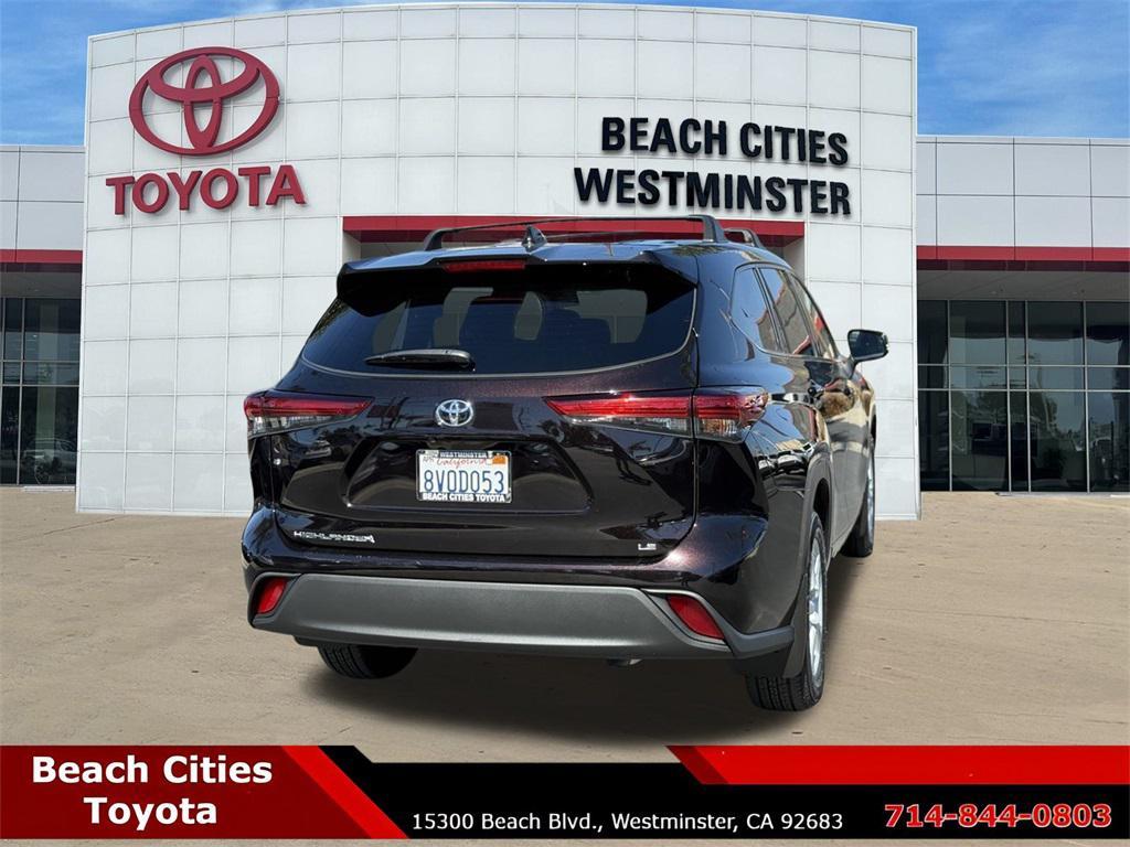 used 2021 Toyota Highlander car, priced at $27,996