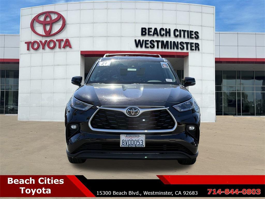 used 2021 Toyota Highlander car, priced at $27,996