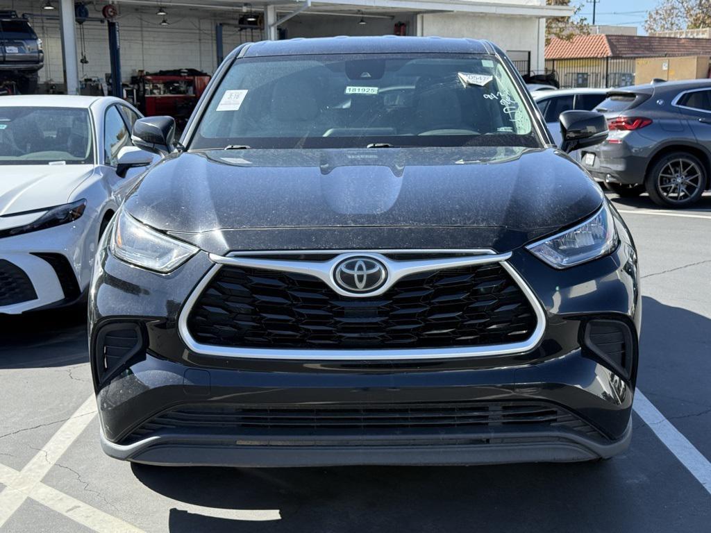 used 2020 Toyota Highlander car, priced at $24,431