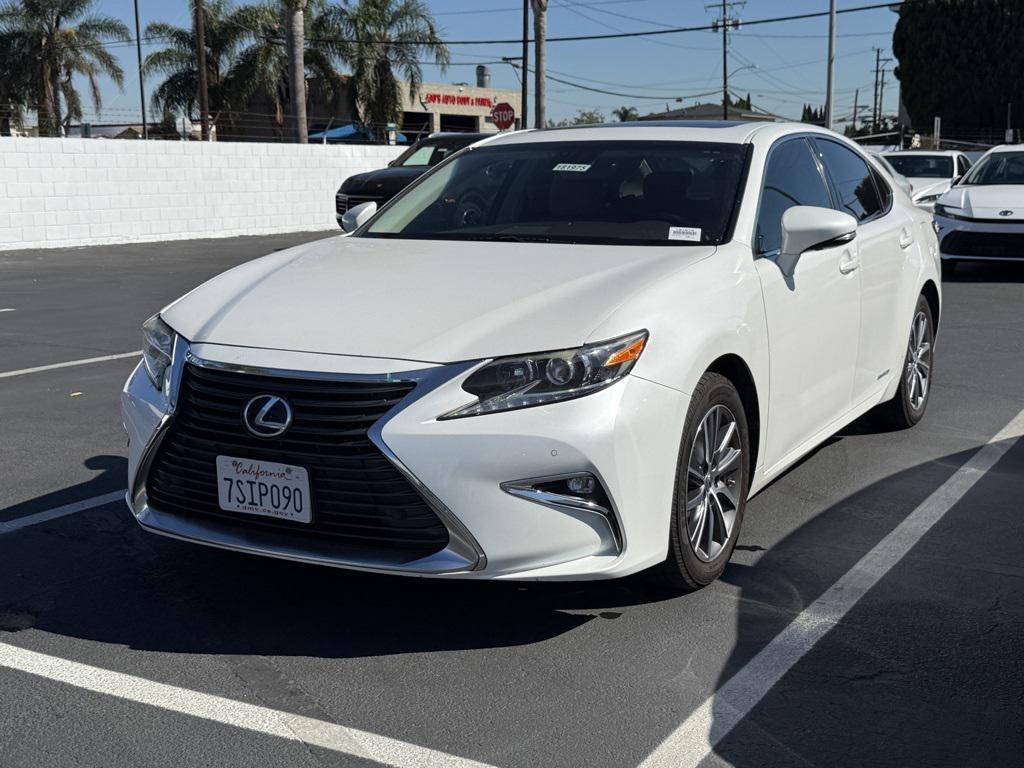 used 2016 Lexus ES 300h car, priced at $15,776