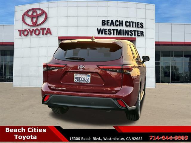 used 2022 Toyota Highlander car, priced at $32,659