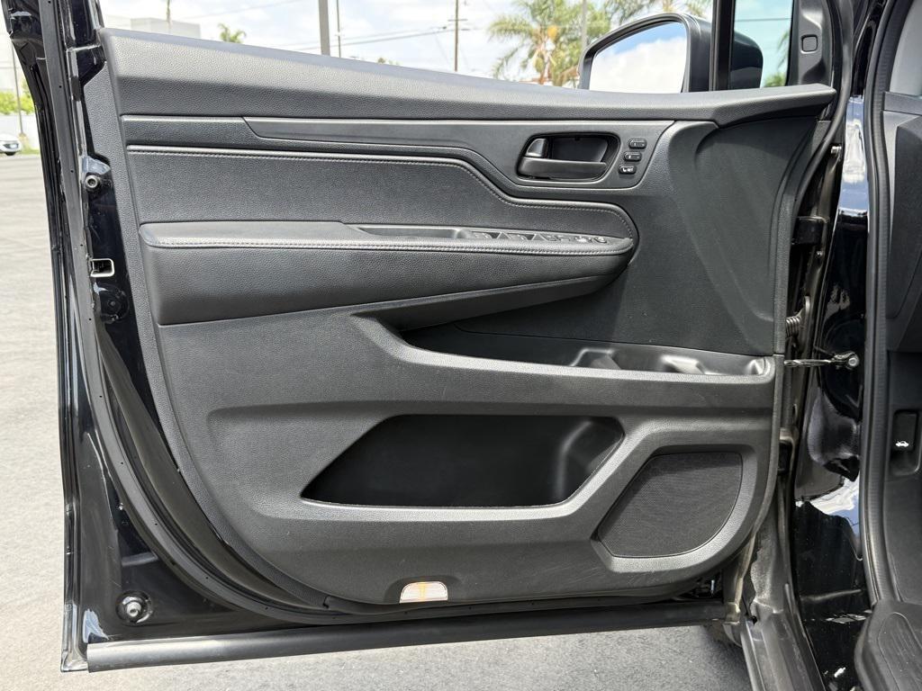 used 2023 Honda Odyssey car, priced at $31,499