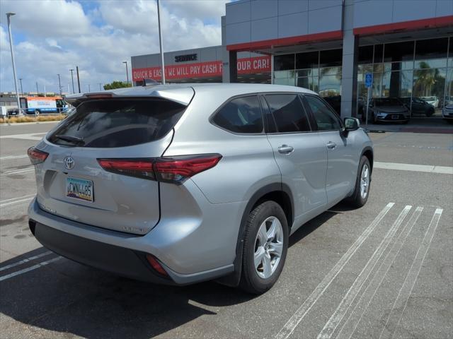 used 2022 Toyota Highlander car, priced at $32,459