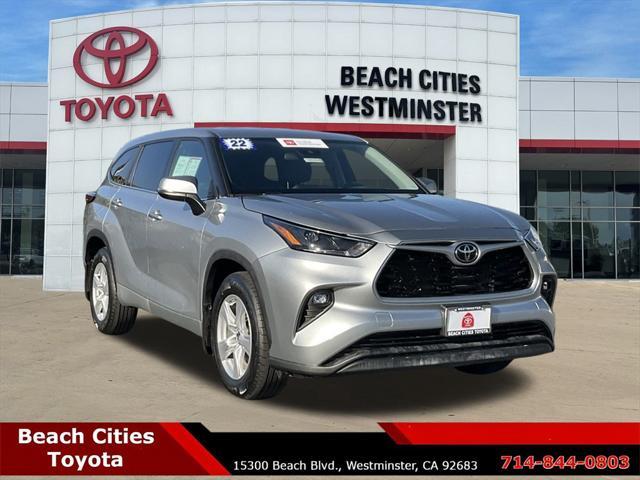 used 2022 Toyota Highlander car, priced at $29,420