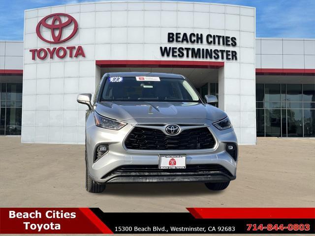 used 2022 Toyota Highlander car, priced at $29,420