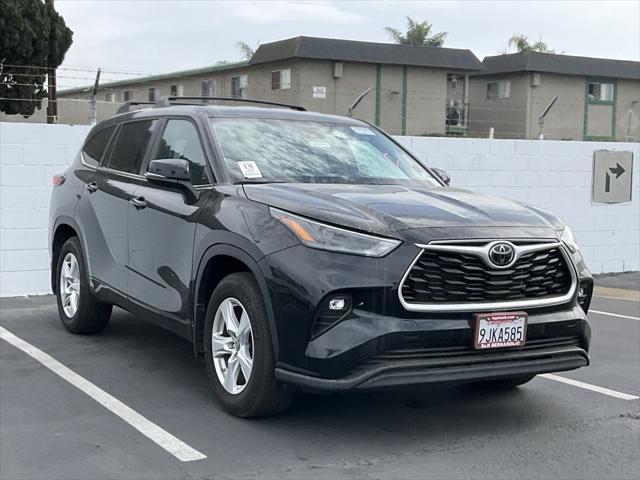 used 2023 Toyota Highlander car, priced at $34,970