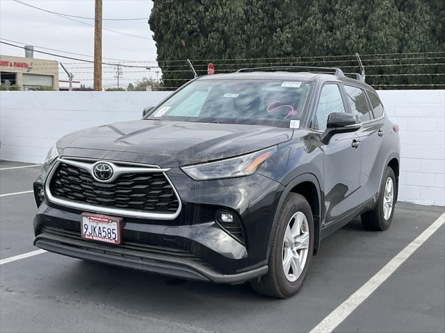 used 2023 Toyota Highlander car, priced at $34,970