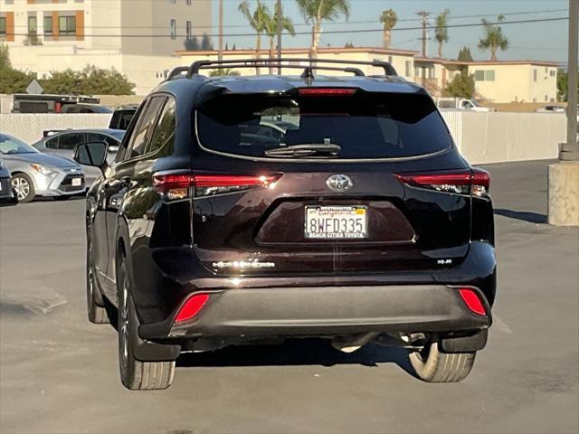 used 2021 Toyota Highlander car, priced at $33,465