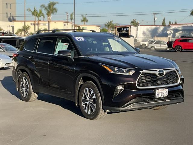 used 2021 Toyota Highlander car, priced at $33,465