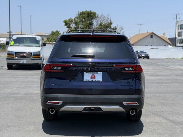 new 2025 Toyota Grand Highlander Hybrid car, priced at $61,997