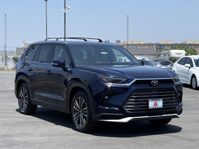 new 2025 Toyota Grand Highlander Hybrid car, priced at $61,997