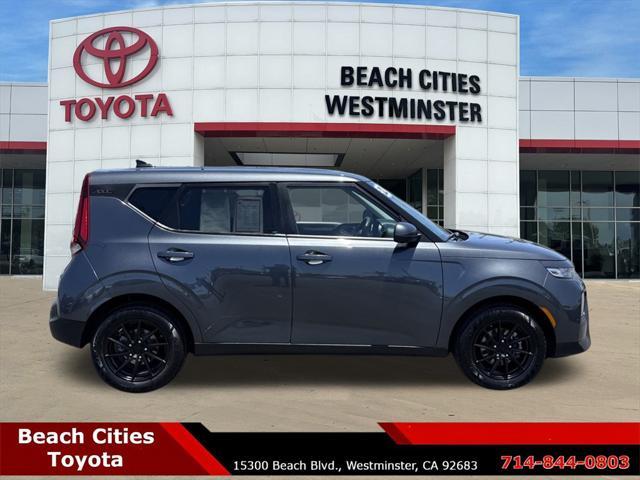 used 2022 Kia Soul car, priced at $14,907