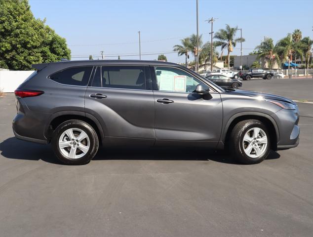 used 2021 Toyota Highlander car, priced at $28,245