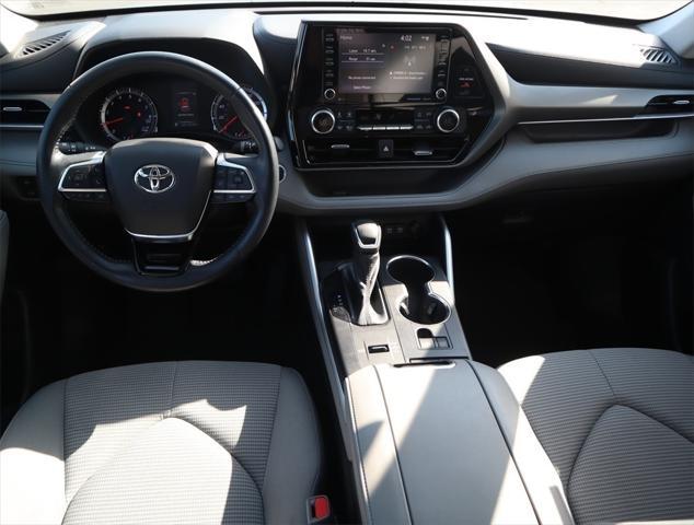 used 2021 Toyota Highlander car, priced at $25,888