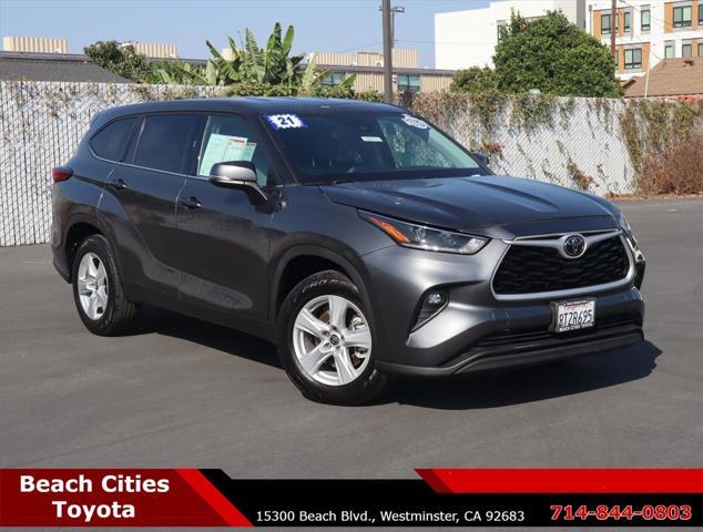 used 2021 Toyota Highlander car, priced at $28,245