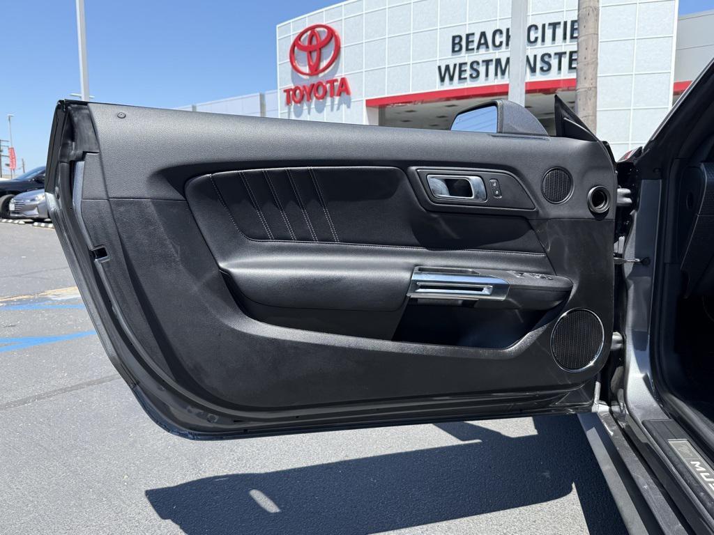 used 2022 Ford Mustang car, priced at $46,999