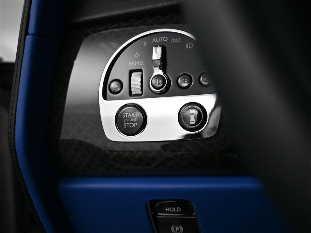 used 2023 Rolls-Royce Cullinan car, priced at $359,900