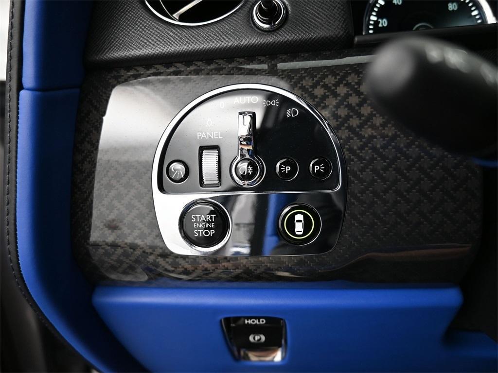 used 2023 Rolls-Royce Cullinan car, priced at $359,900