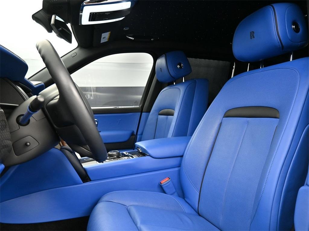 used 2023 Rolls-Royce Cullinan car, priced at $359,900
