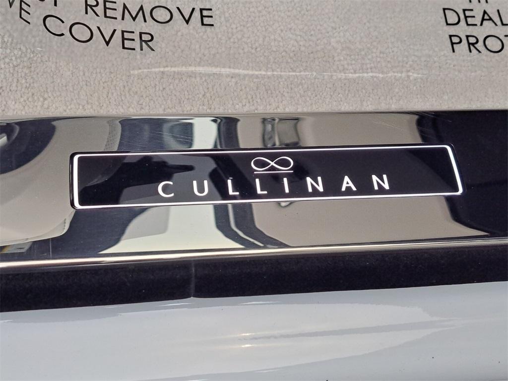 new 2025 Rolls-Royce Cullinan car, priced at $617,325