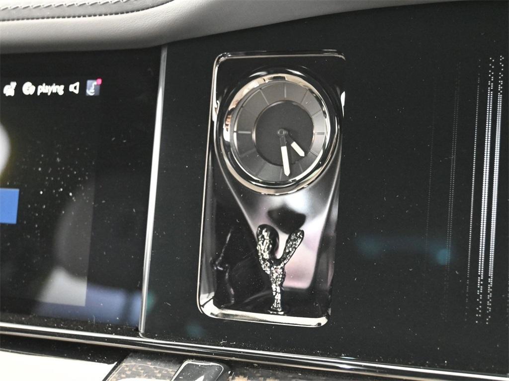 new 2025 Rolls-Royce Cullinan car, priced at $617,325