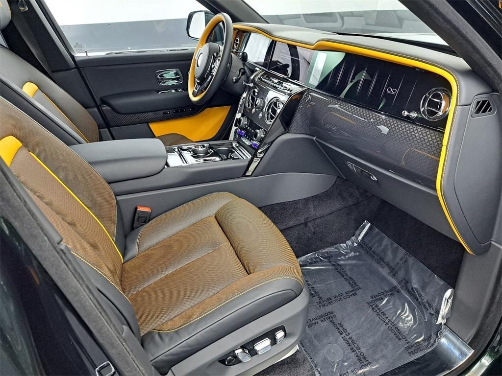 used 2025 Rolls-Royce Cullinan car, priced at $579,900