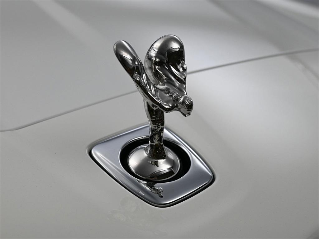 new 2025 Rolls-Royce Cullinan car, priced at $444,375