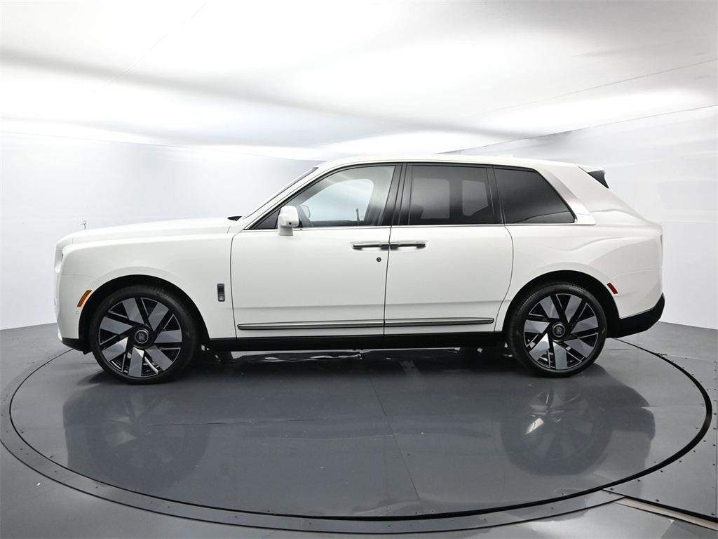 new 2025 Rolls-Royce Cullinan car, priced at $444,375