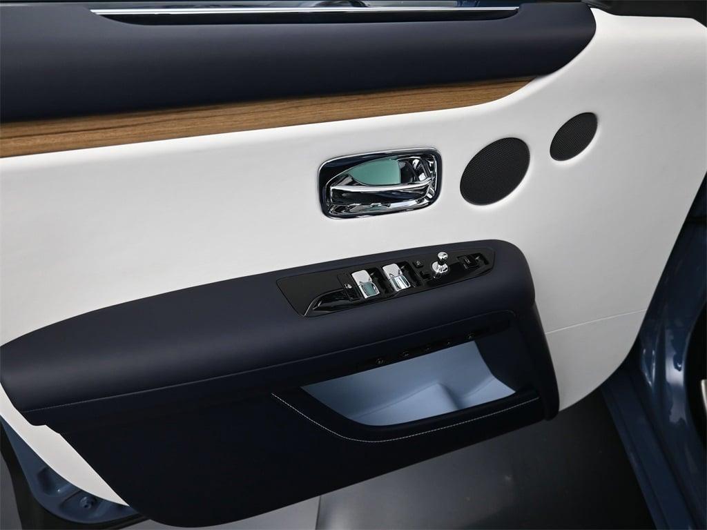 new 2025 Rolls-Royce Ghost car, priced at $423,250
