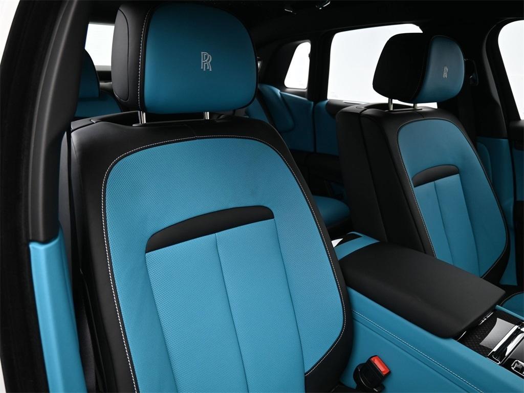 new 2025 Rolls-Royce Ghost car, priced at $500,400