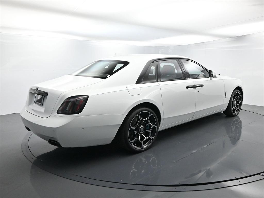 new 2025 Rolls-Royce Ghost car, priced at $500,400