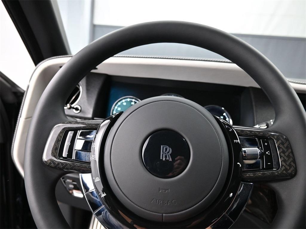 used 2023 Rolls-Royce Cullinan car, priced at $389,900