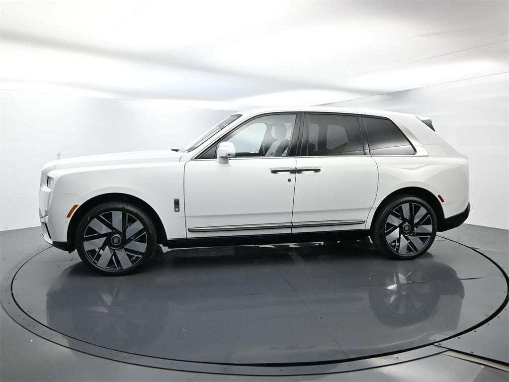 new 2025 Rolls-Royce Cullinan car, priced at $488,475