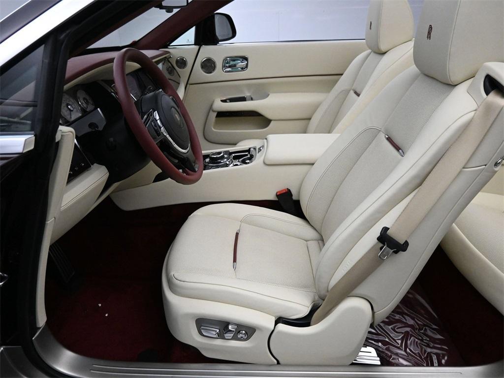 used 2020 Rolls-Royce Dawn car, priced at $279,900