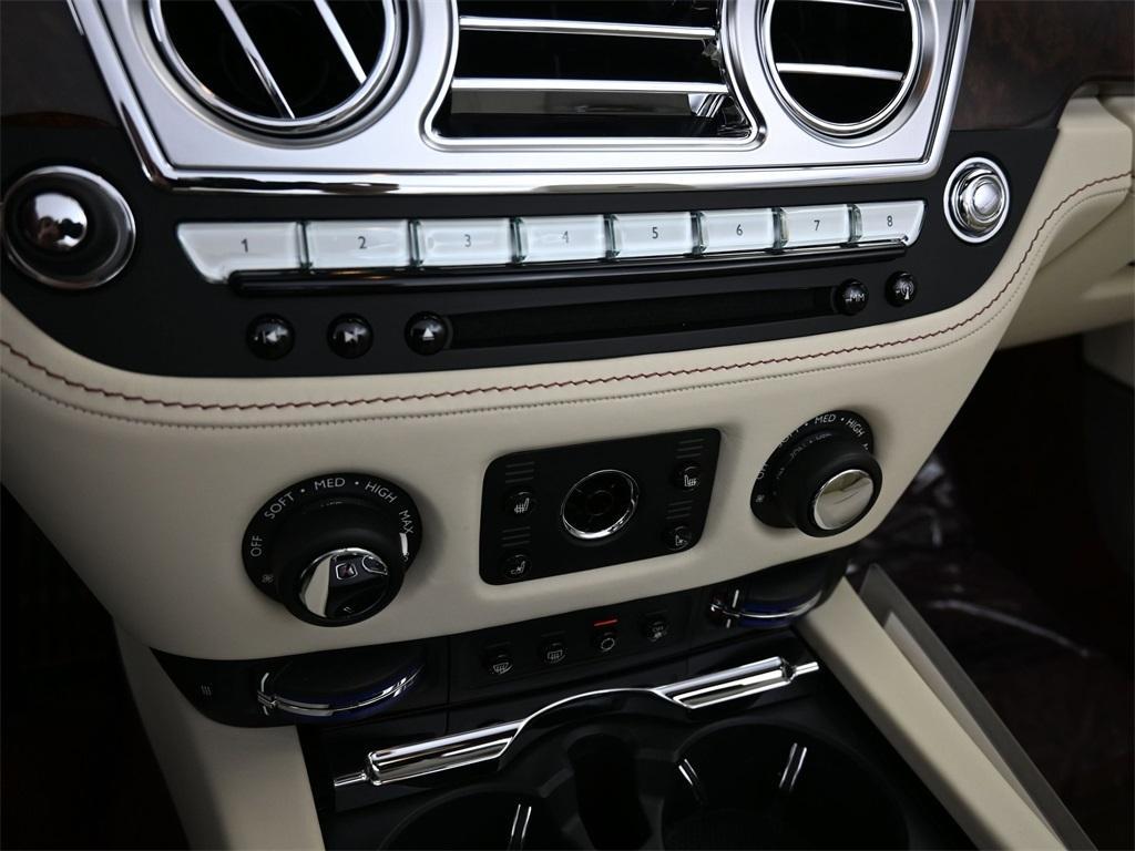 used 2020 Rolls-Royce Dawn car, priced at $279,900