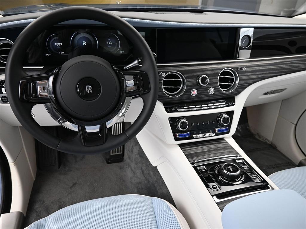 used 2024 Rolls-Royce Spectre car, priced at $369,900