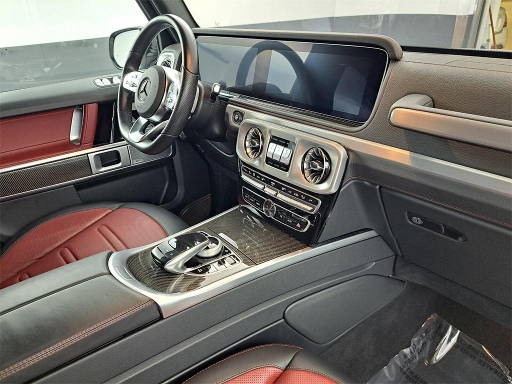 used 2022 Mercedes-Benz G-Class car, priced at $139,900