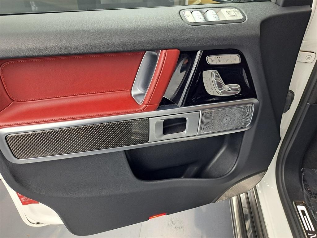 used 2022 Mercedes-Benz G-Class car, priced at $137,900