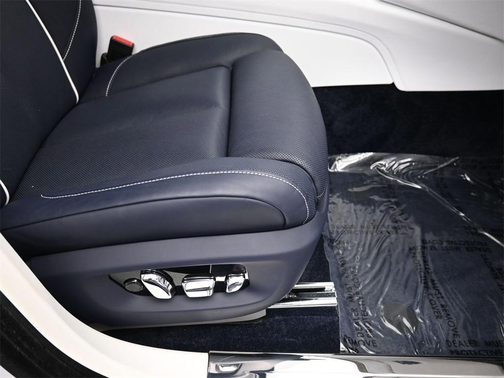 used 2022 Rolls-Royce Ghost car, priced at $263,900